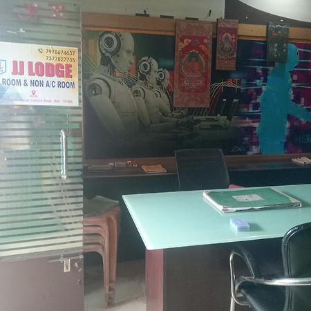 Jj Lodge Ac Room Bhubaneswar Esterno foto